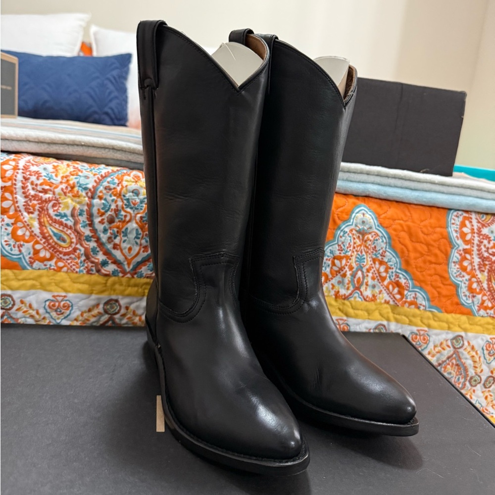 Frye Billy Pull On